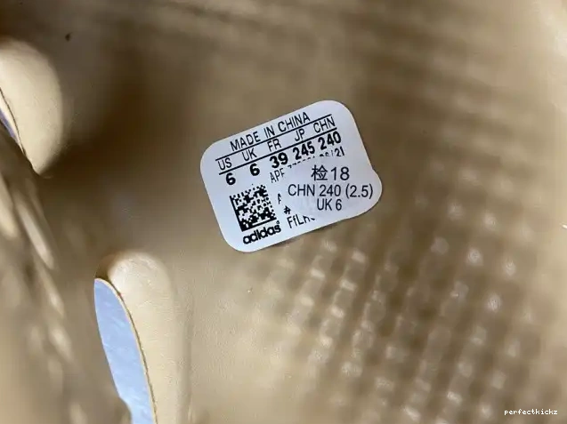 Foam Yeezy GW3354 Ochre Adidas RNNR 0518